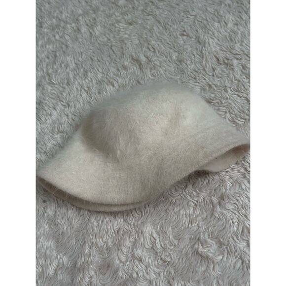 Gorgeous Vintage Cream White Ivory Angora Fuzzy Bucket Hat with Bow - Picture 5 of 6